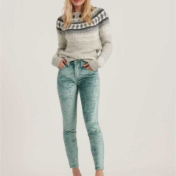 Lucky Brand Mid Rise Ava Skinny Velvet Jean Antartica Size 26/2 - Picture 3 of 11